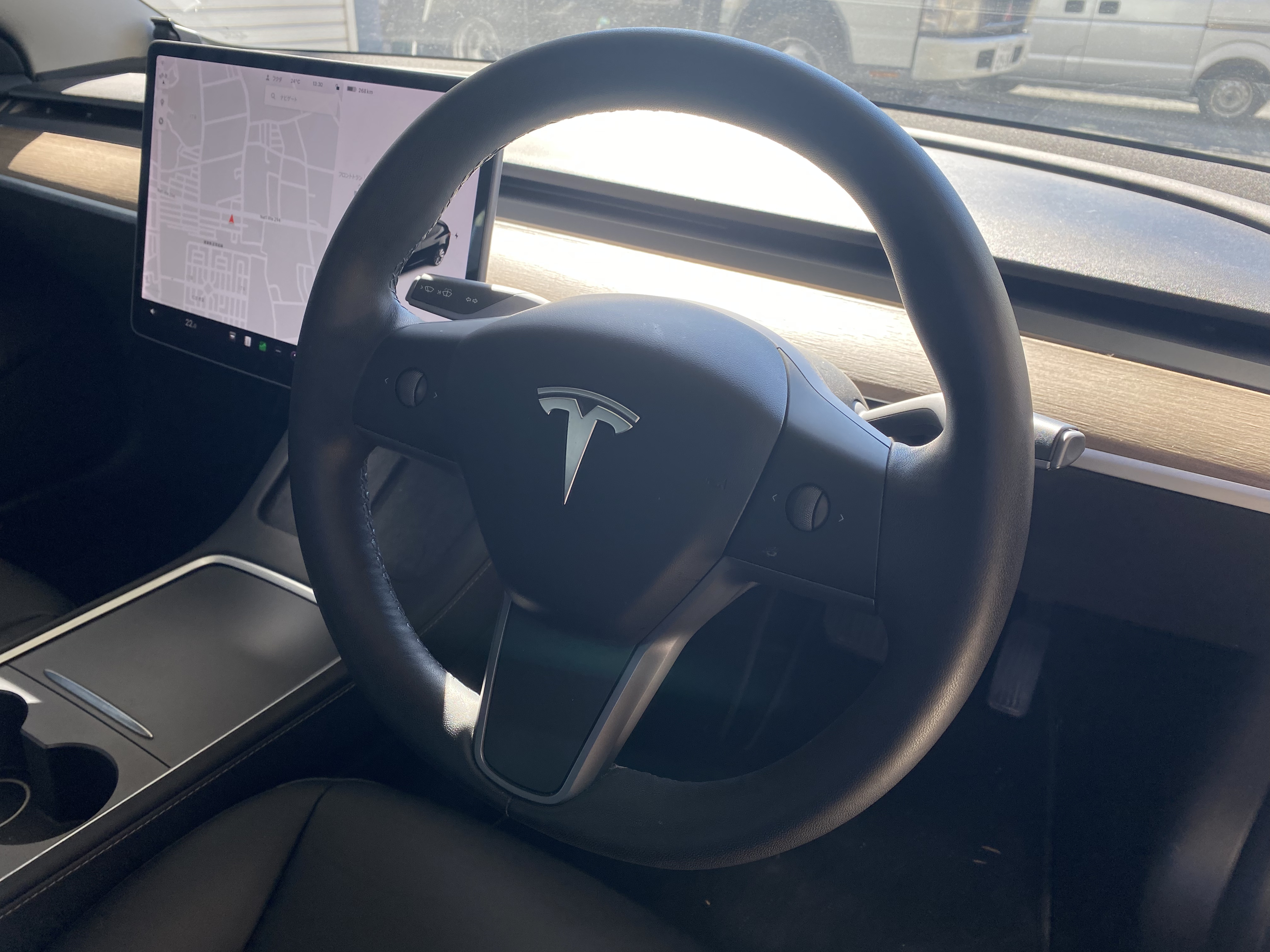 テスラ Model 3 スタンダード 純正19インチノバホイール LEDヘッドライト ETC11